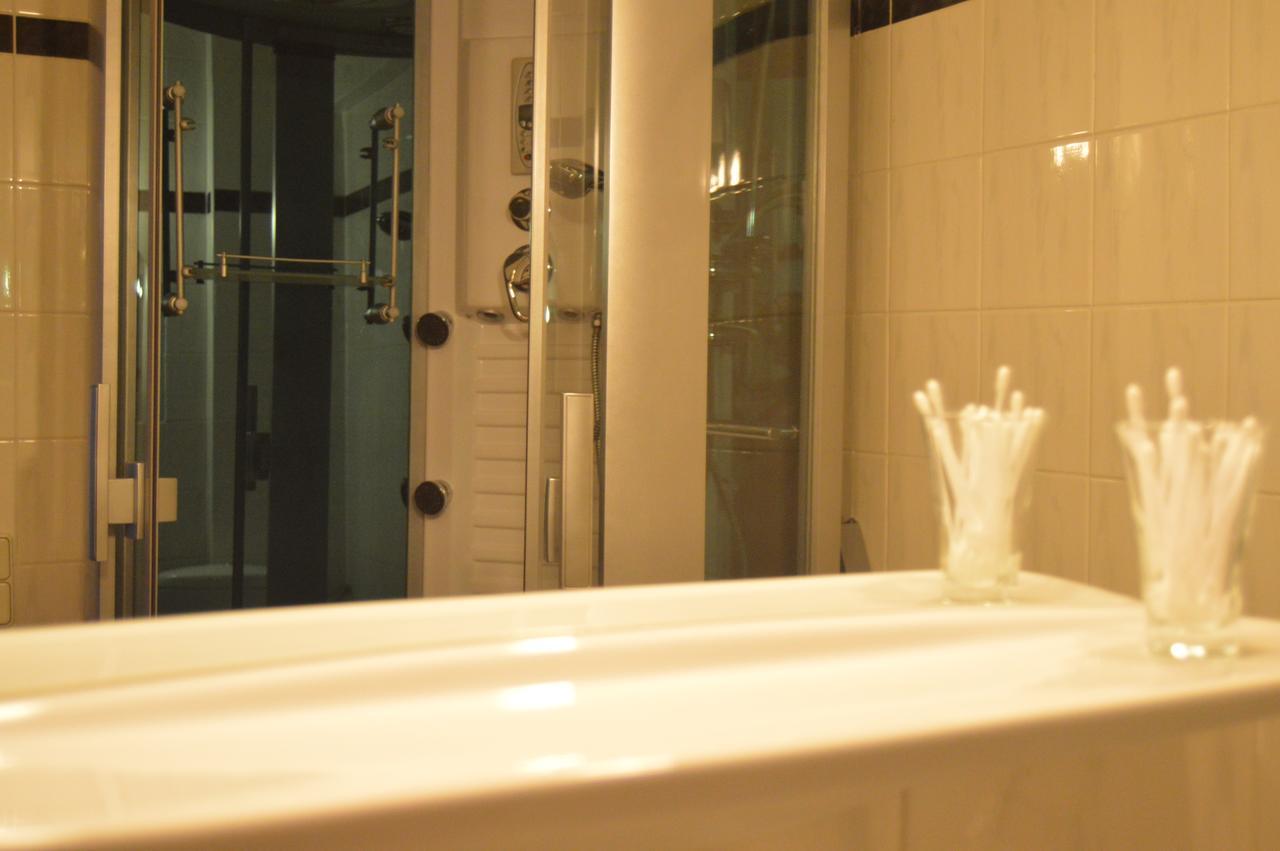 Motel Gombas المظهر الخارجي الصورة